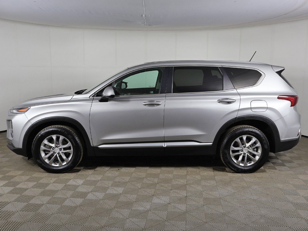 Used 2020 Hyundai Santa Fe SE image 11