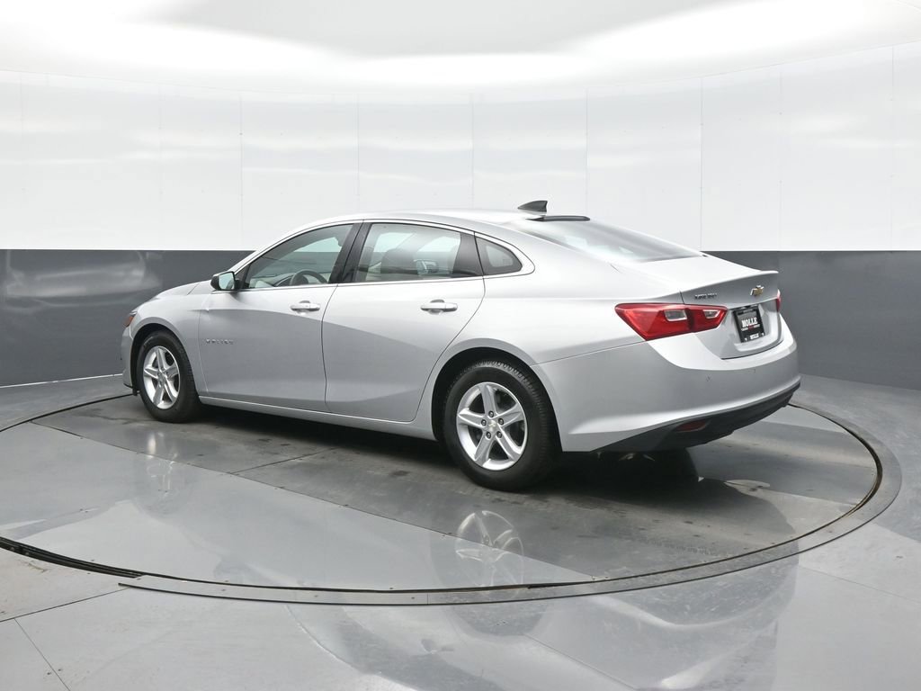 Used 2022 Chevrolet Malibu LS w/ Driver Confidence Package II image 5