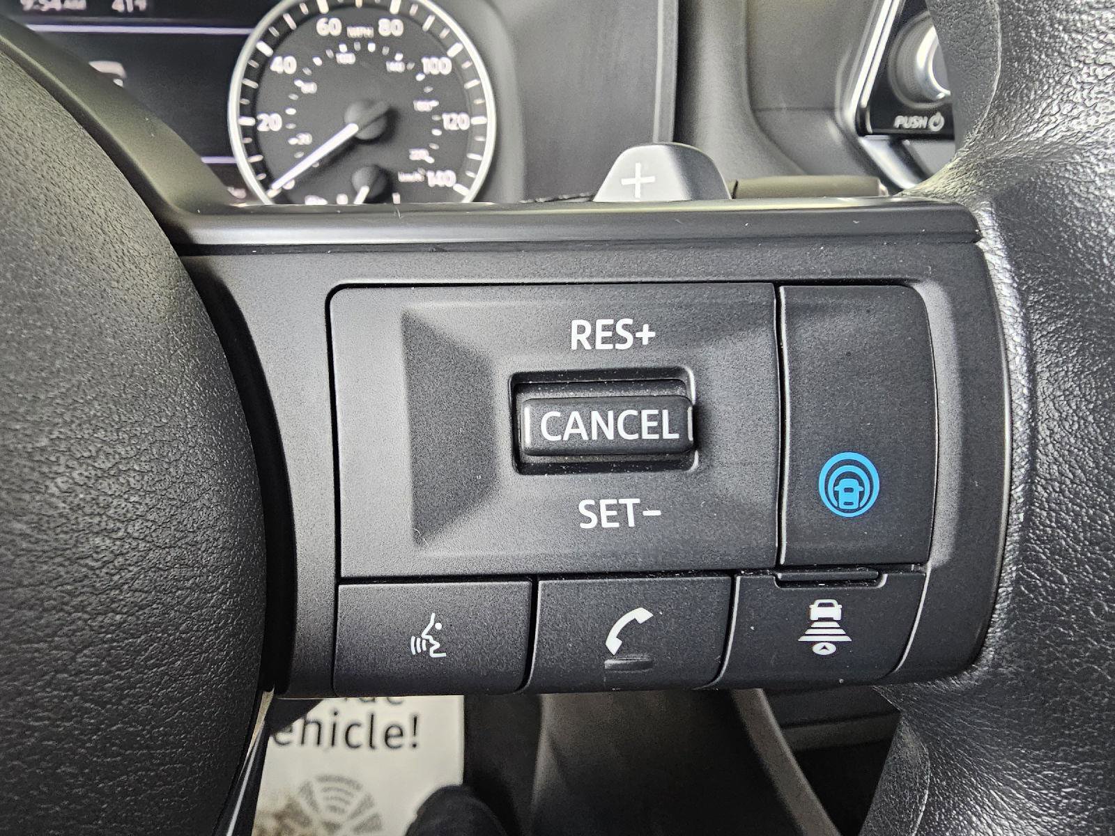 Used 2024 Nissan Rogue SV FWD image 23