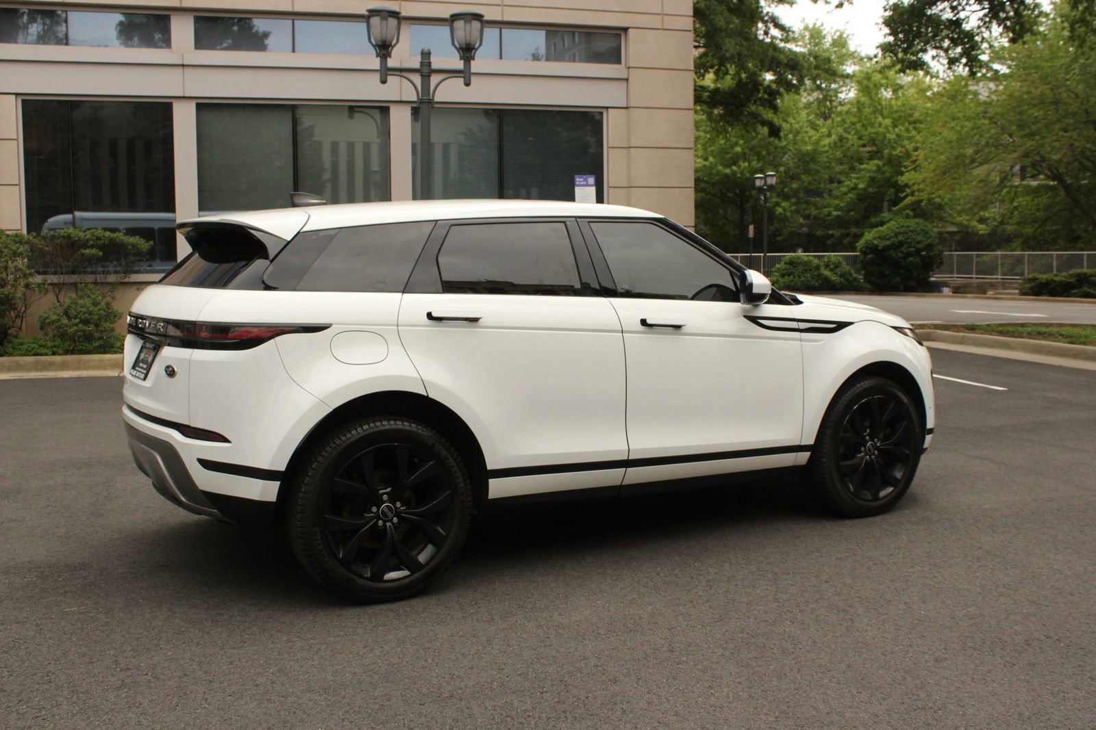 Used 2020 Land Rover Range Rover Evoque SE AWD/4WD image 7
