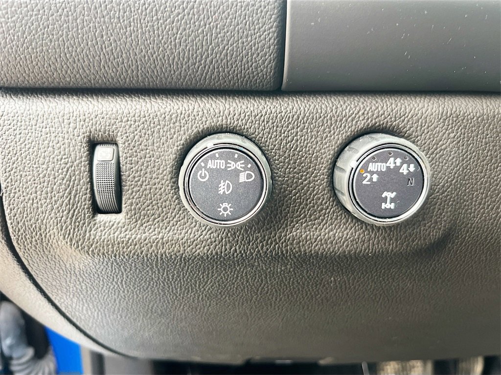 Used 2022 Chevrolet Colorado LT w/ Luxury Package image 10