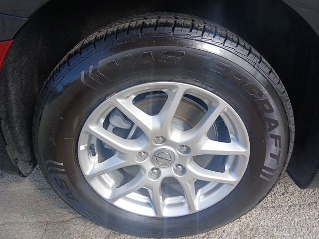 Used 2025 Chrysler Pacifica Select image 55