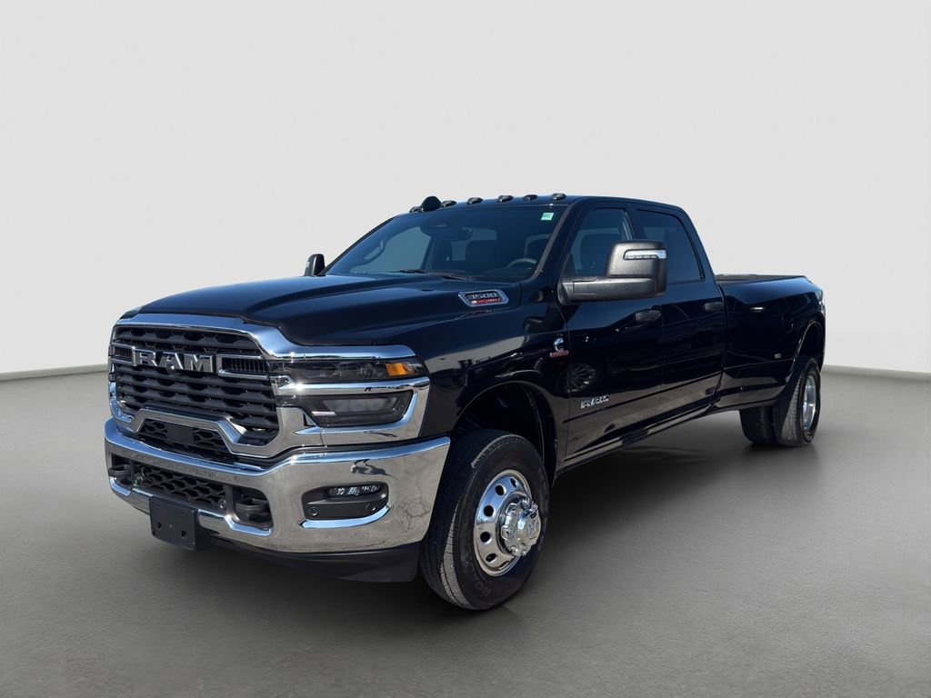 Used 2026 RAM 3500 Big Horn AWD/4WD image 1