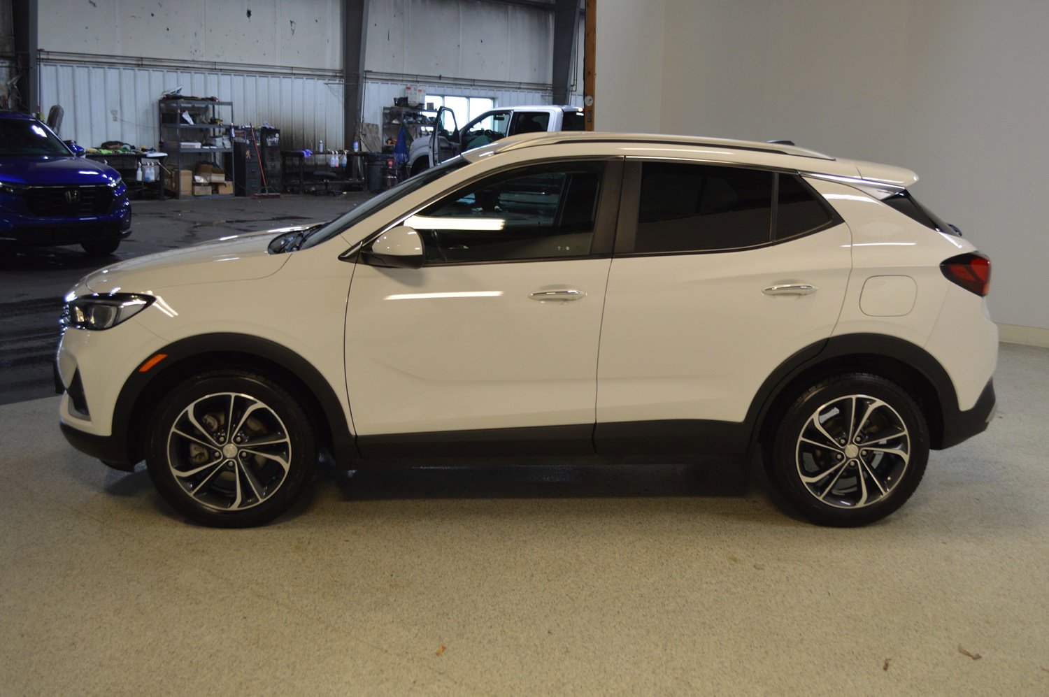 Used 2022 Buick Encore GX Select image 6