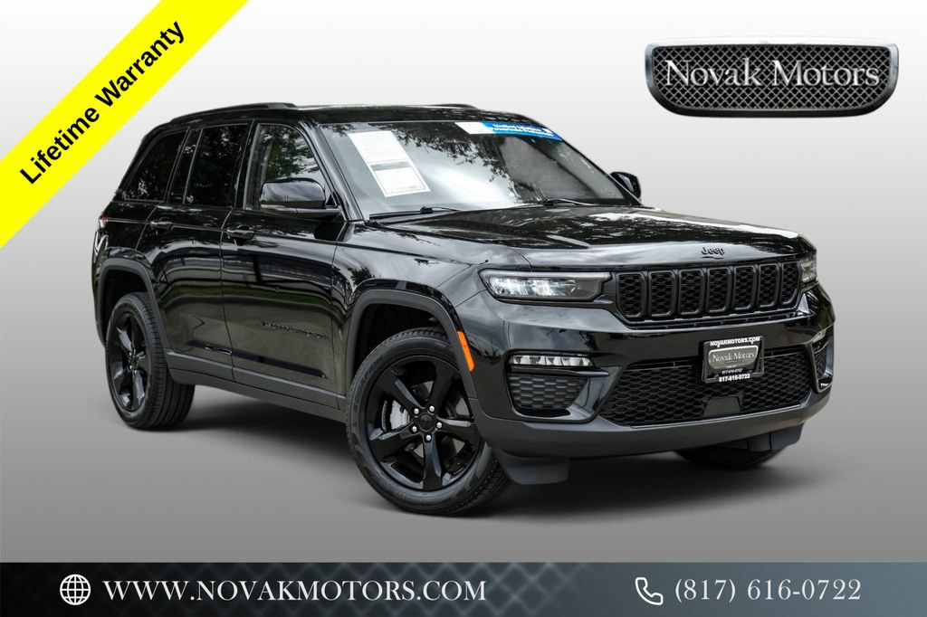 Used 2023 Jeep Grand Cherokee Limited w/ Black Appearance Package AWD/4WD image 1