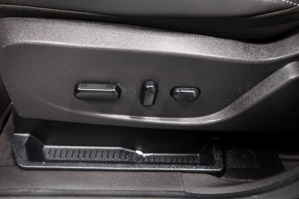 Certified 2019 Ford Escape SEL image 23