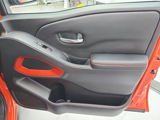 Used 2025 Nissan Frontier Pro-X image 36