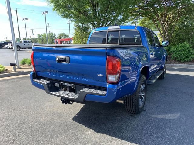 Used 2016 Toyota Tacoma TRD Sport w/ Towing Package image 8