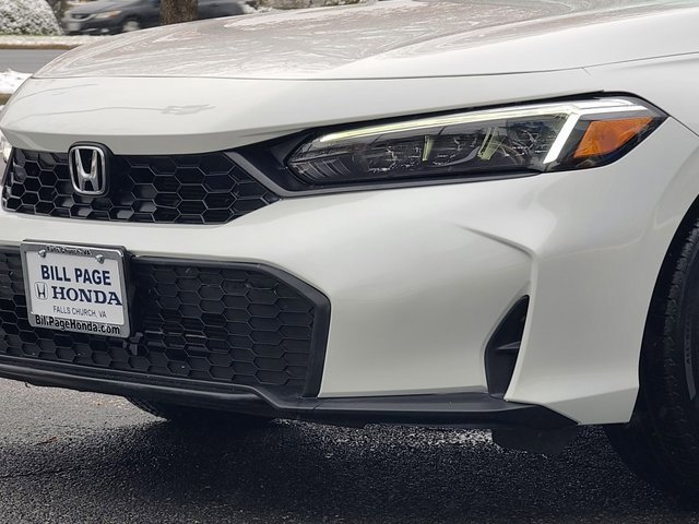 Used 2025 Honda Civic Sport image 3