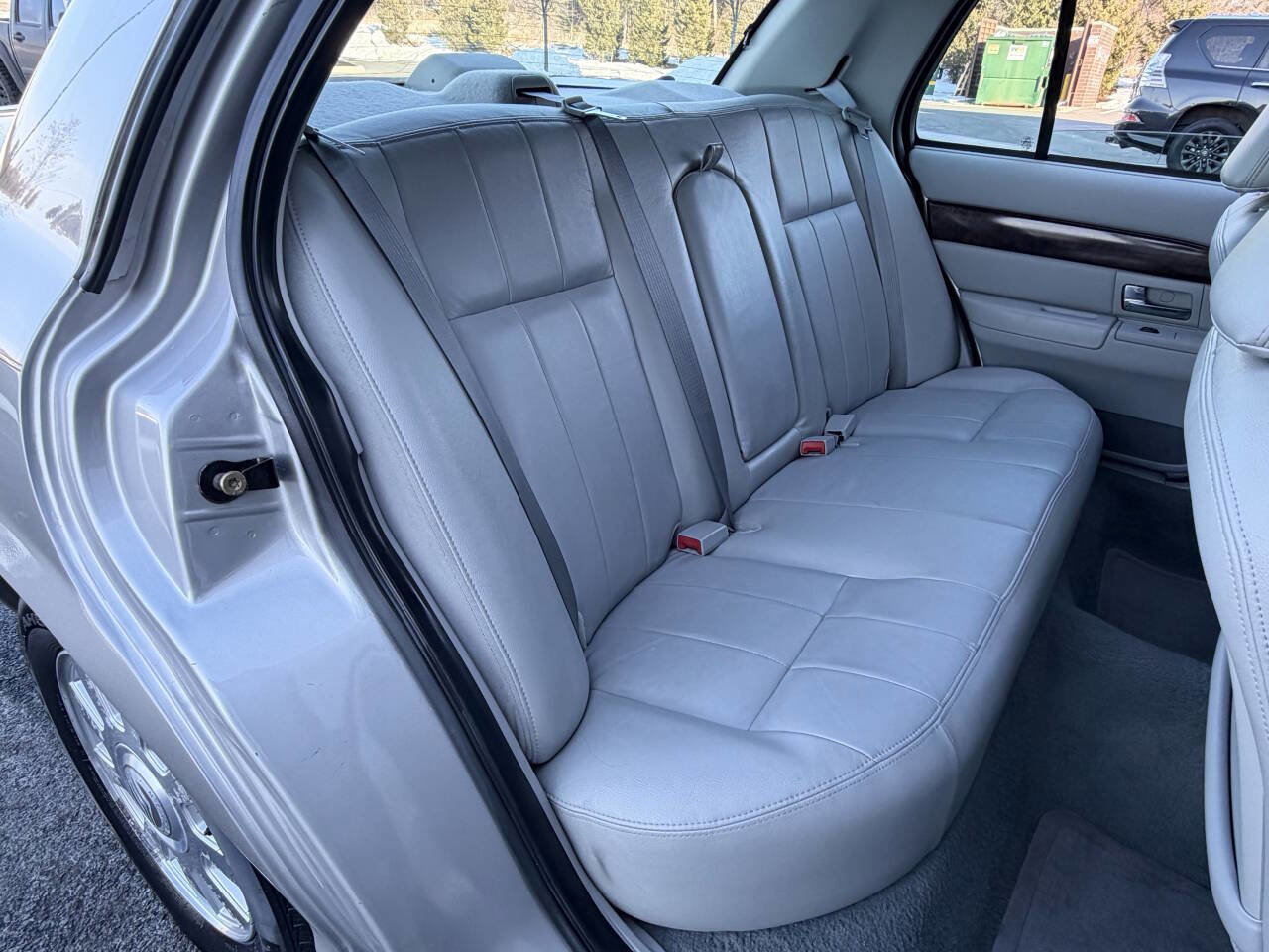 Used 2005 Mercury Grand Marquis LS image 30