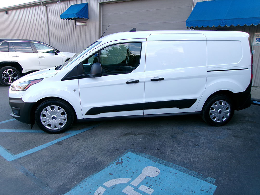 Used 2023 Ford Transit Connect XL image 2