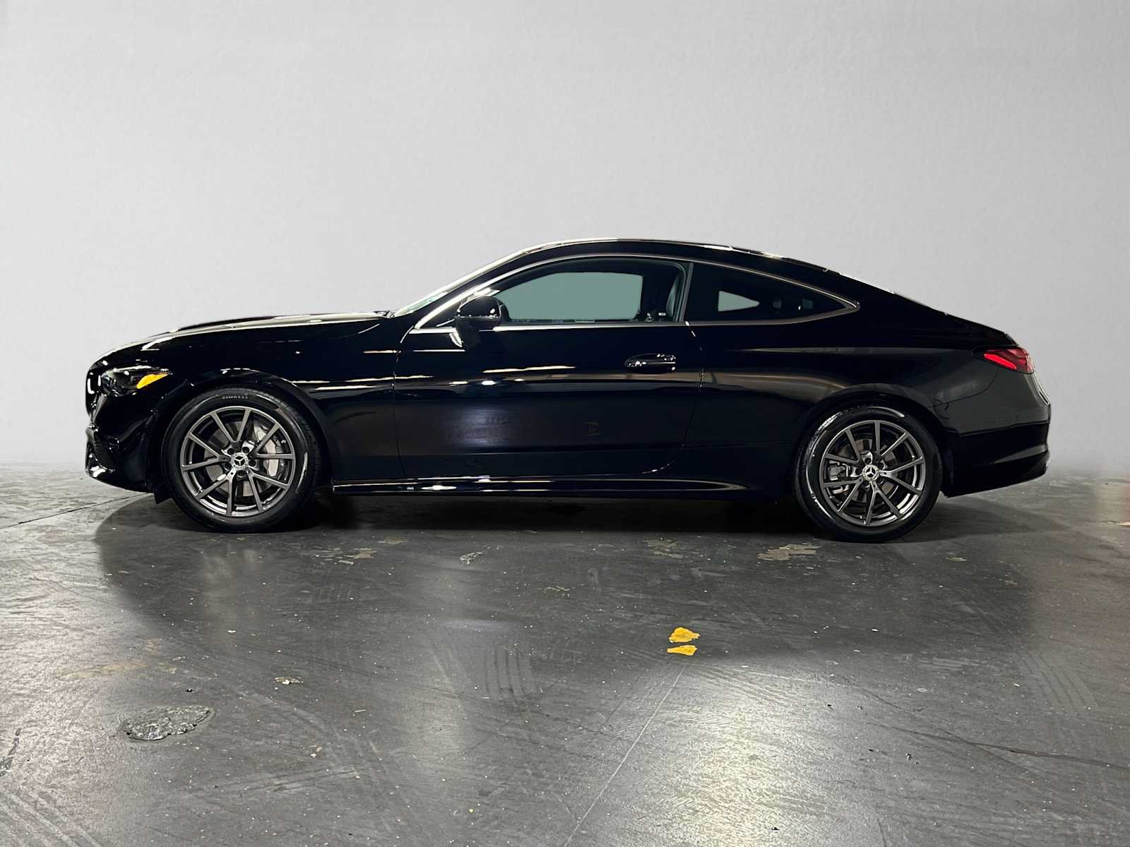 Used 2026 Mercedes-Benz CLE 300 4MATIC Coupe image 6