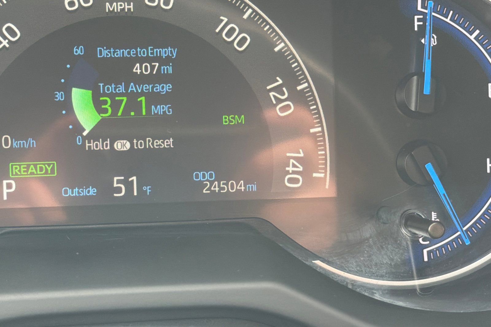 Certified 2025 Toyota RAV4 XLE image 31