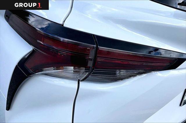 Certified 2023 Toyota Sienna LE FWD image 28