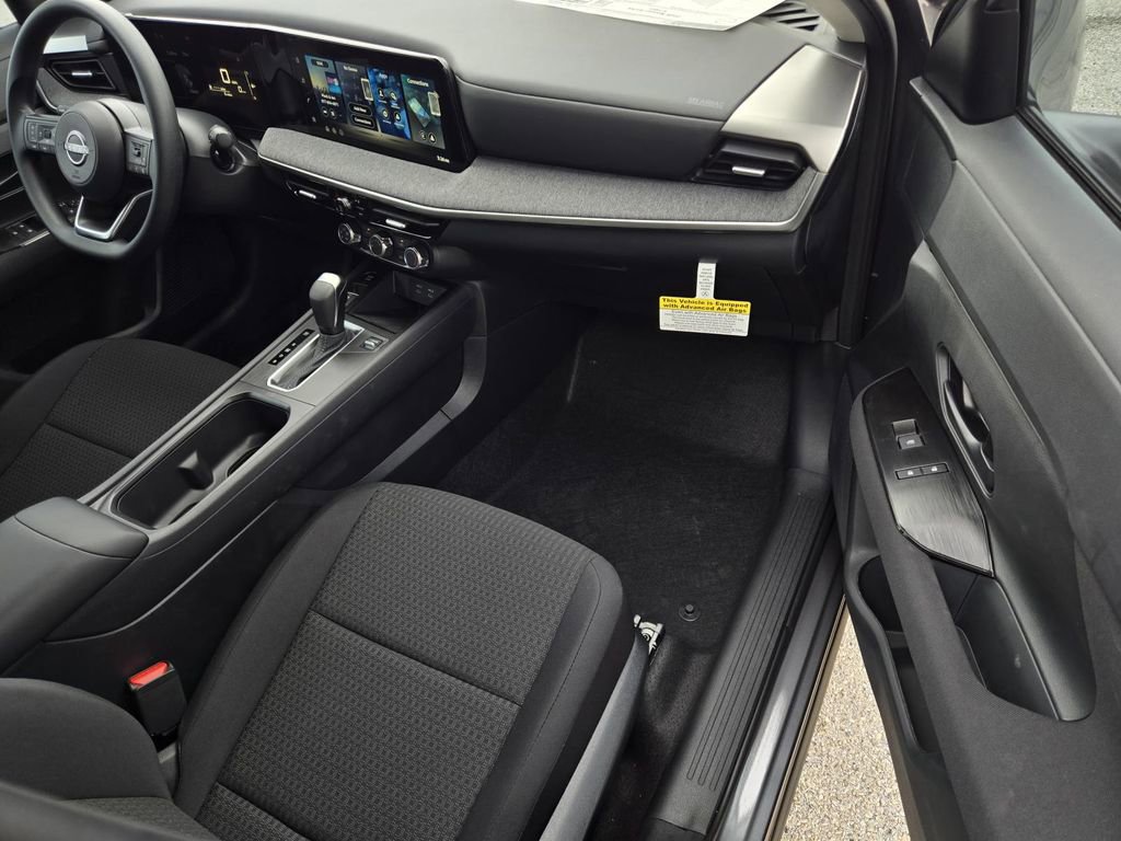 New 2026 Nissan Kicks SV w/ Charging Package FWD image 7