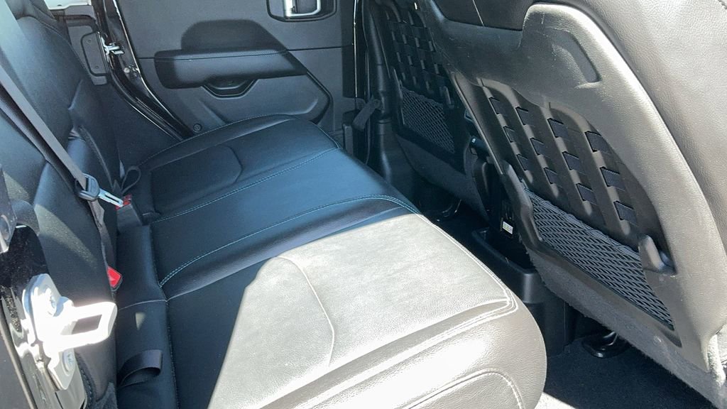 Used 2022 Jeep Wrangler Unlimited Rubicon 4xe w/ Safety Group image 18