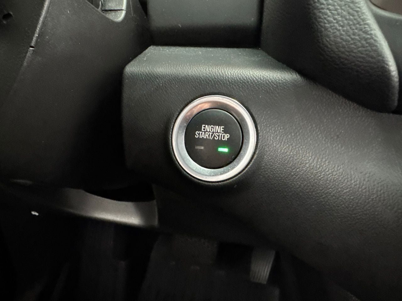 Used 2024 GMC Terrain AT4 AWD/4WD image 23