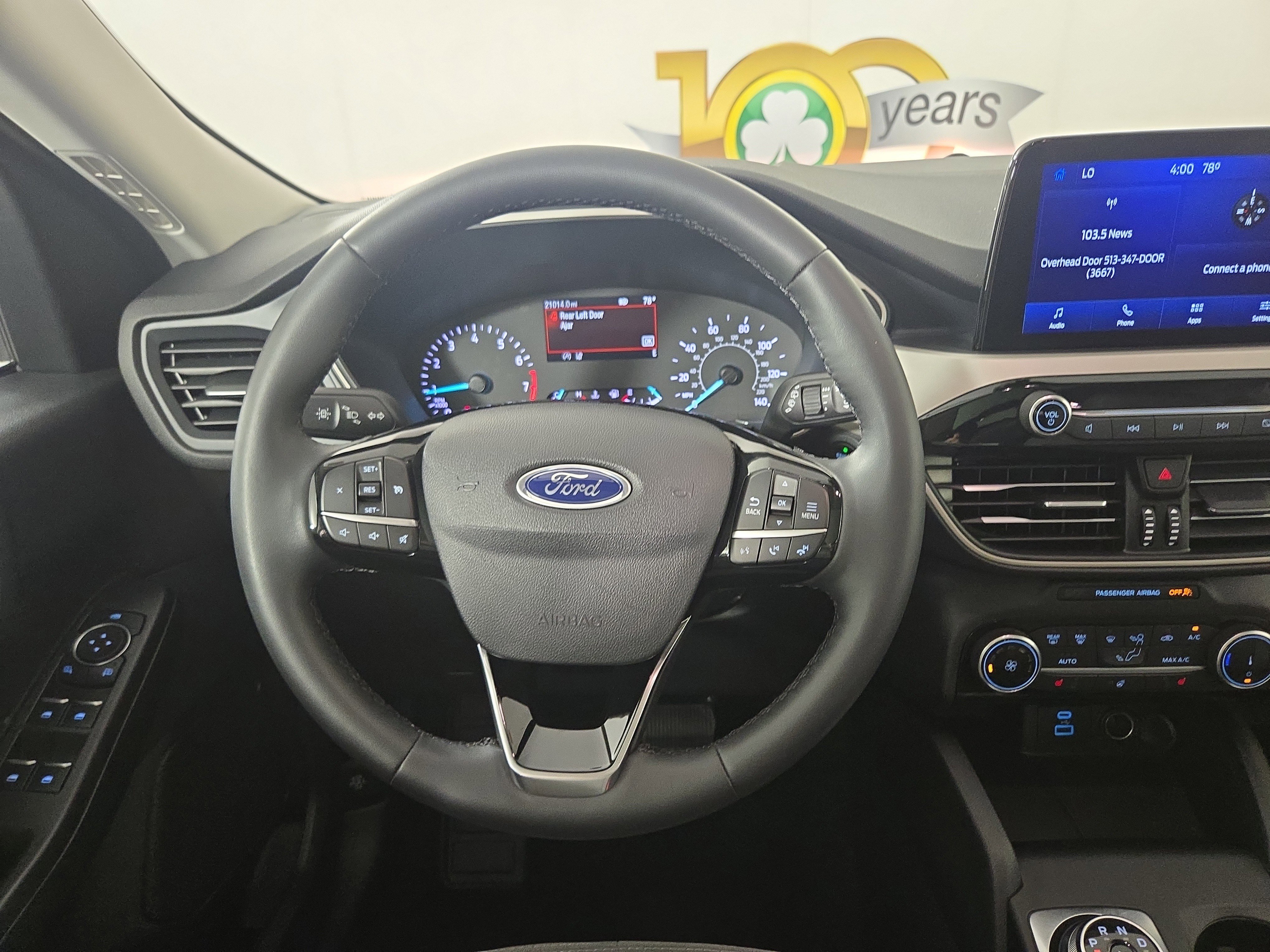 Used 2022 Ford Escape SE w/ Cold Weather Package image 15