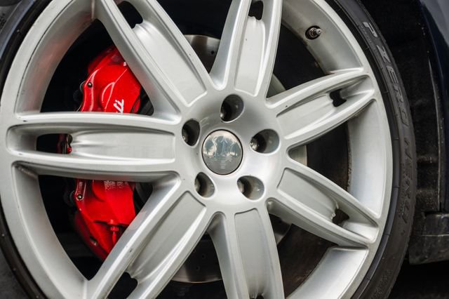 Used 2019 Maserati Quattroporte S Q4 AWD/4WD image 3