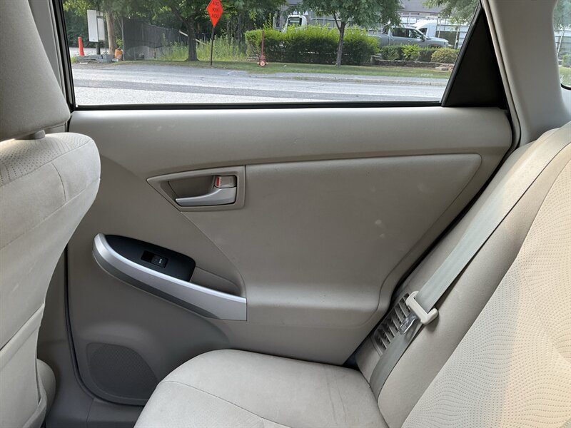 Used 2010 Toyota Prius Two FWD image 14