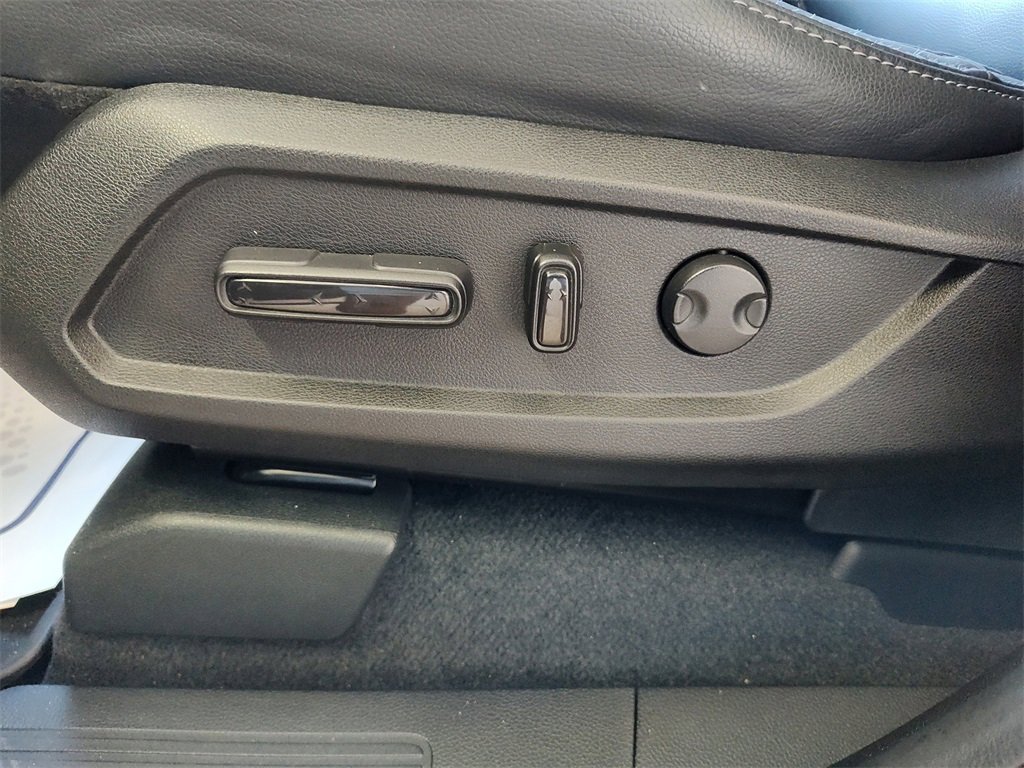 Certified 2025 Honda Pilot EX-L image 22