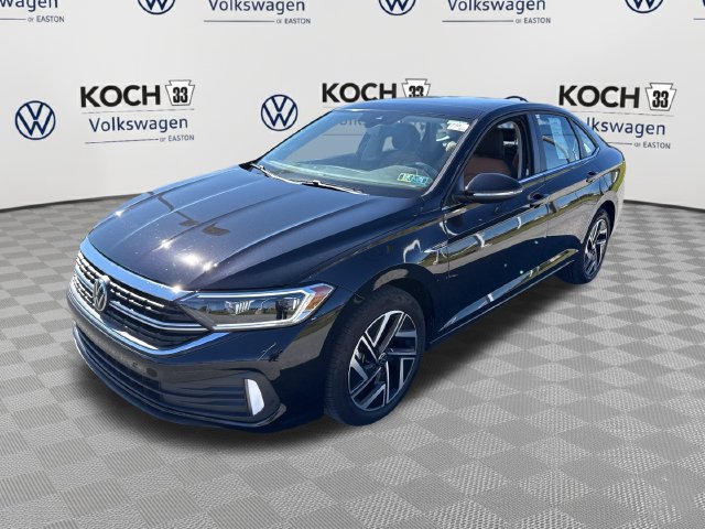 Used 2023 Volkswagen Jetta SEL FWD image 3