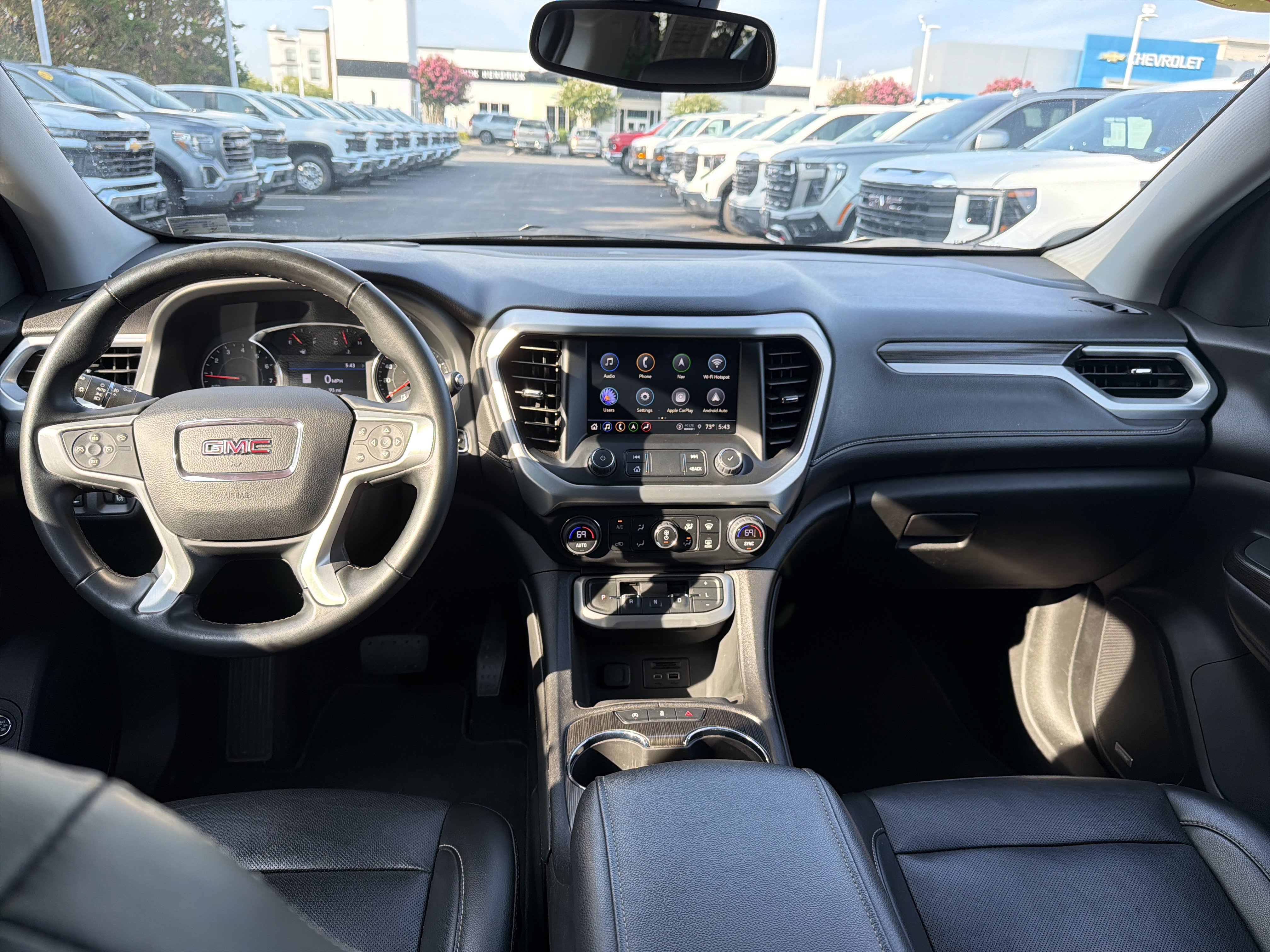 Used 2023 GMC Acadia SLT AWD/4WD image 30