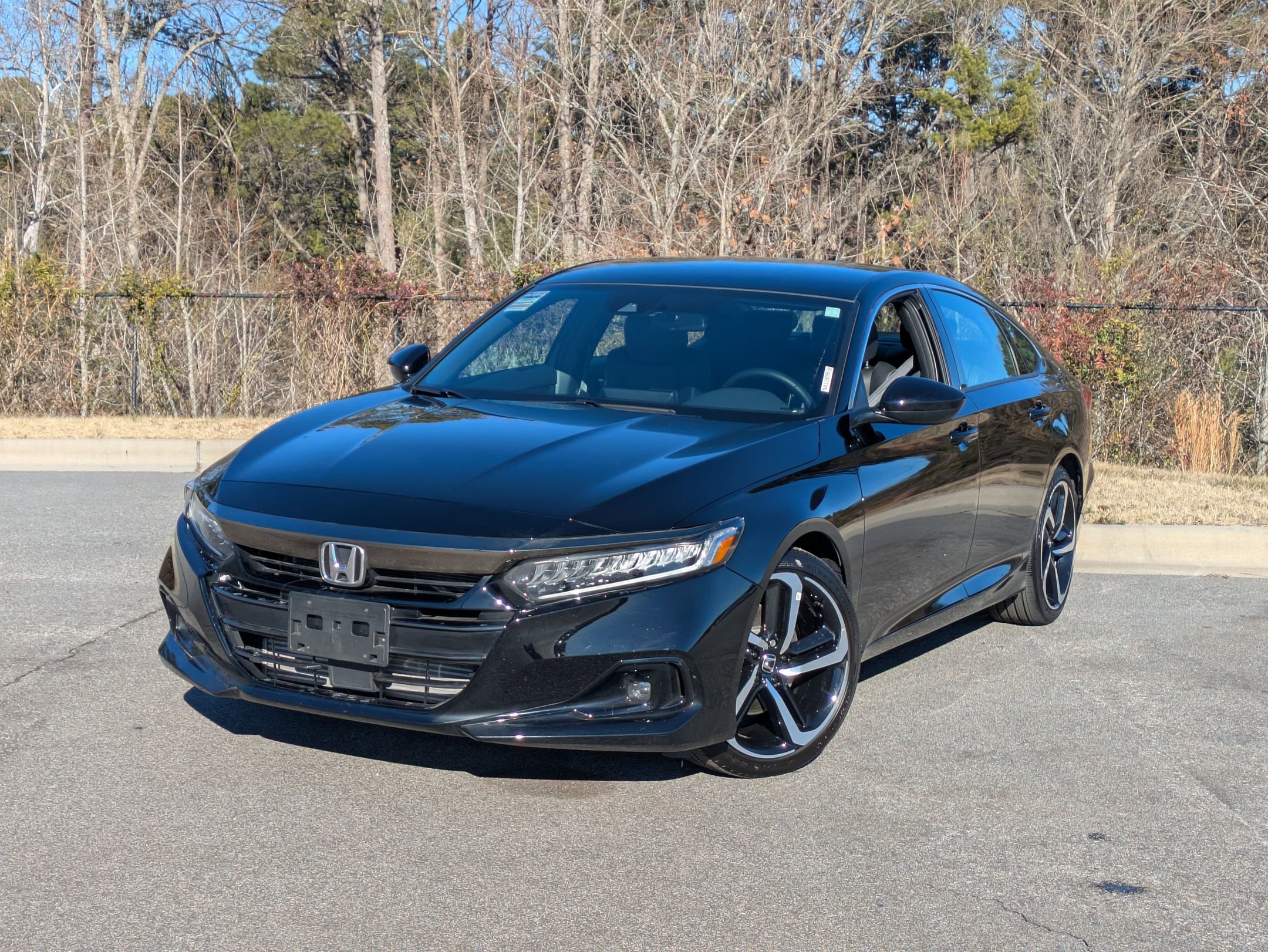 Used 2022 Honda Accord Sport image 1