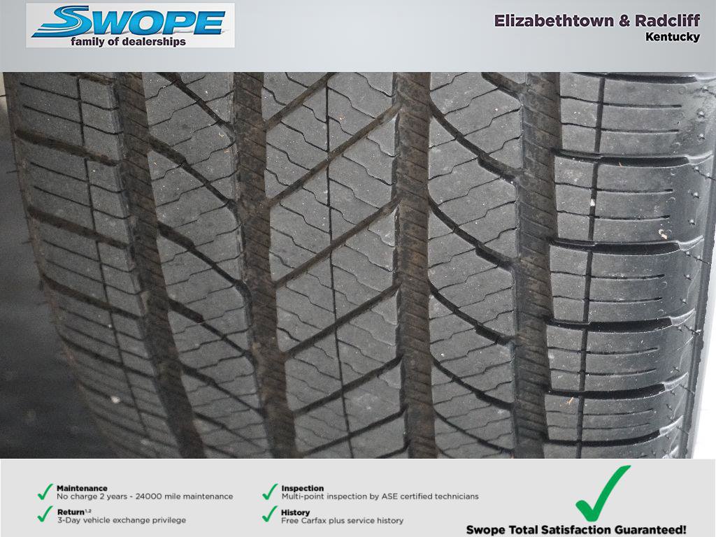 Used 2016 Mercedes-Benz GL 550 4MATIC image 38