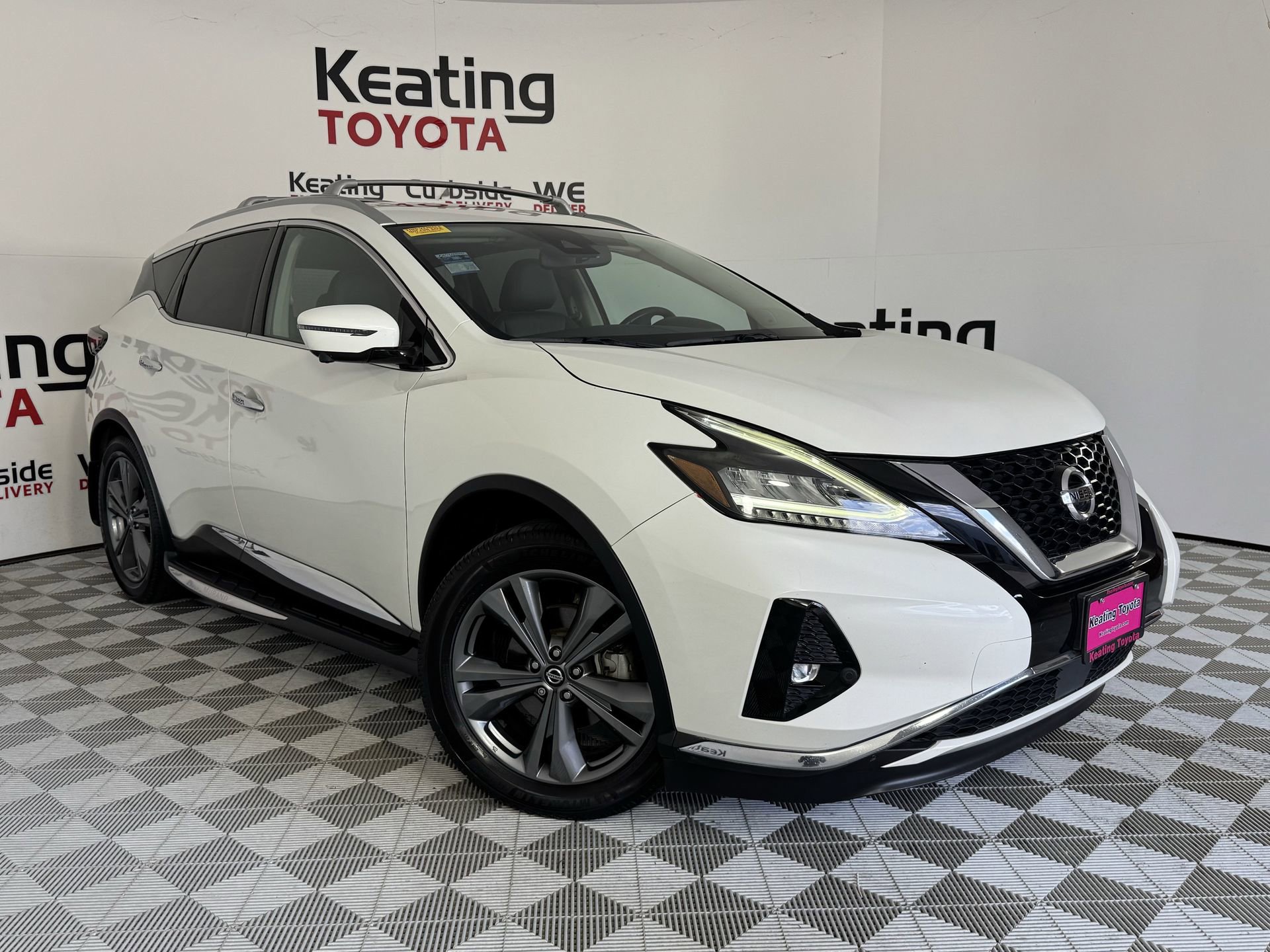 Used 2020 Nissan Murano Platinum w/ Cargo Package image 3