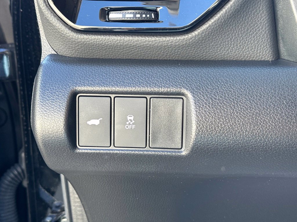 Used 2023 Honda Pilot Touring image 18