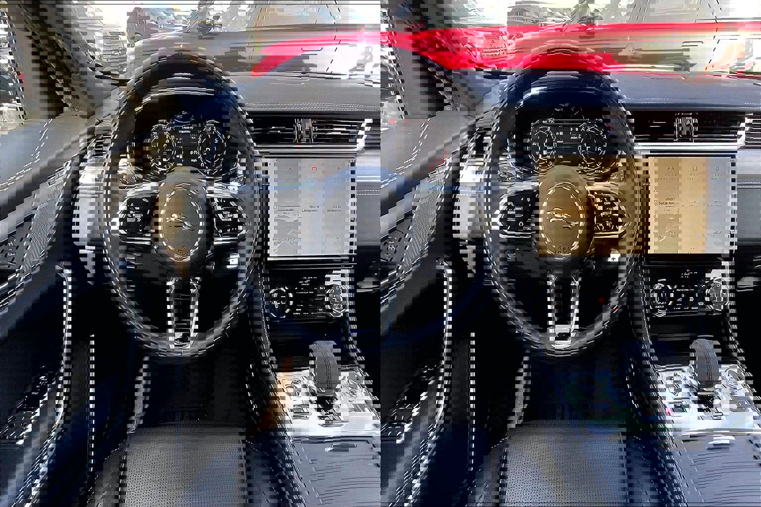 Used 2024 Jaguar F-PACE R-Dynamic S image 5