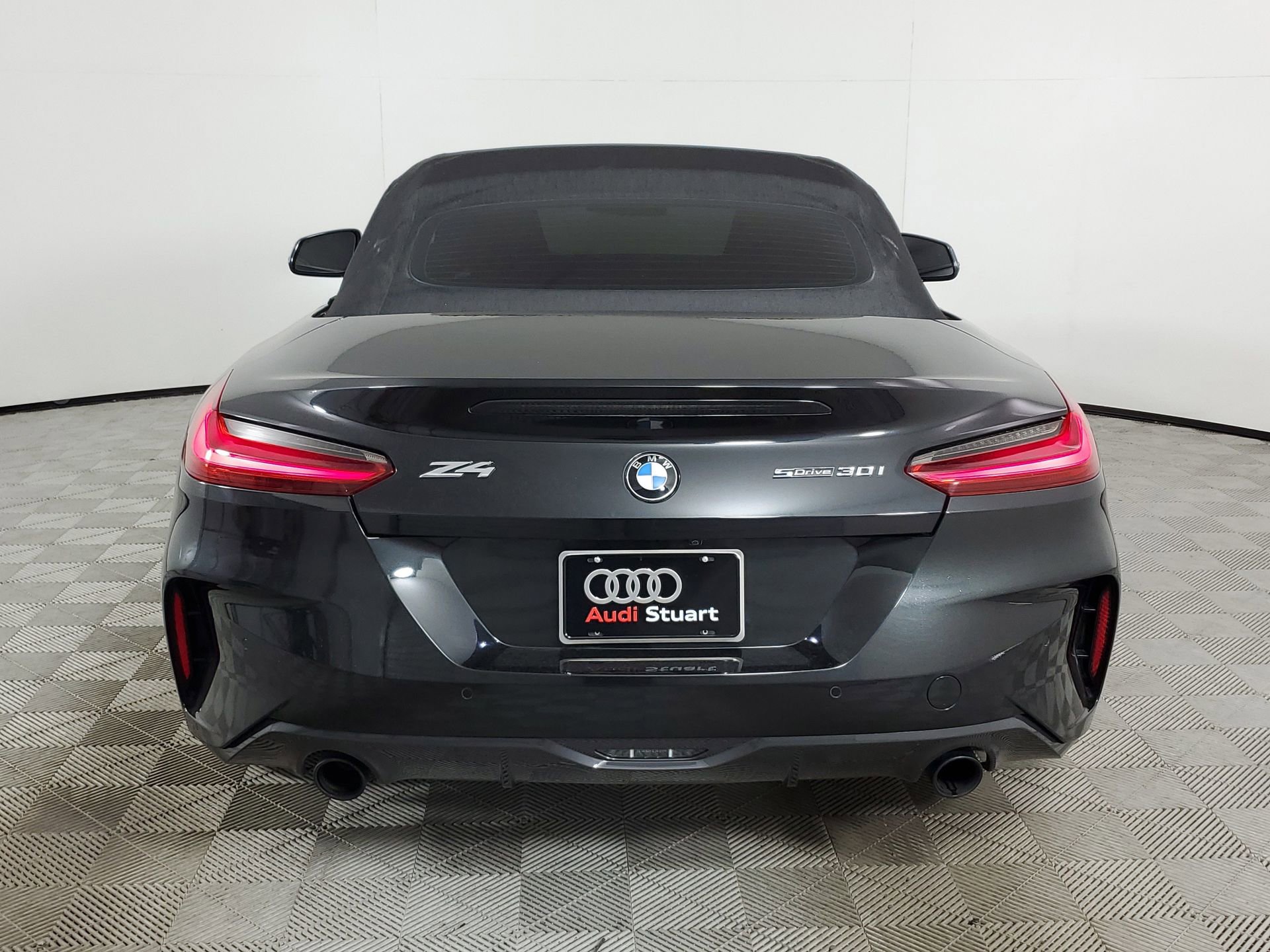 Used 2019 BMW Z4 sDrive30i w/ M Sport Package image 29