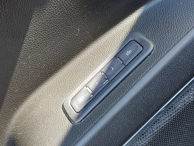 Used 2018 Chevrolet Tahoe Premier AWD/4WD image 12