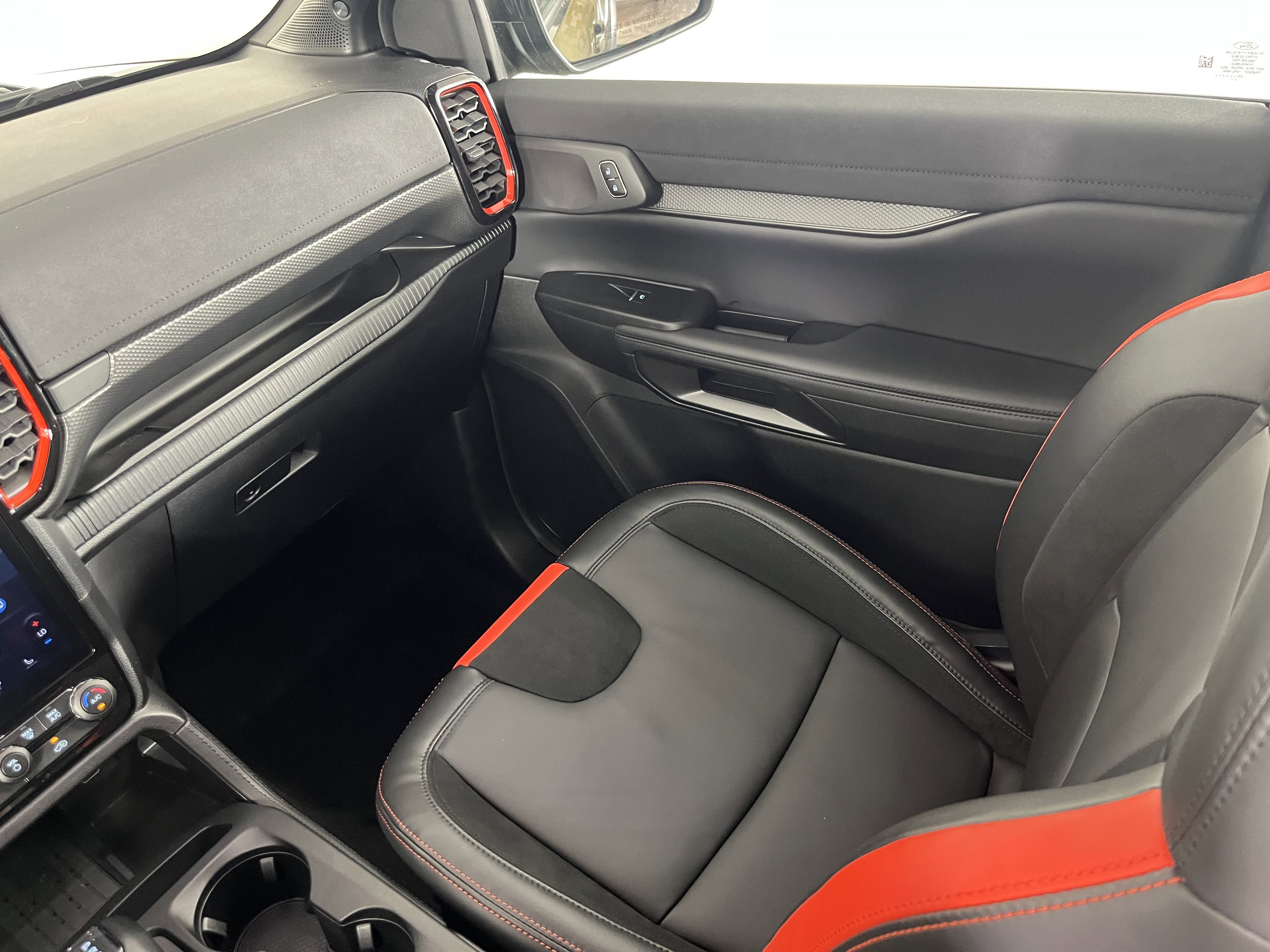 Used 2025 Ford Ranger Raptor image 11