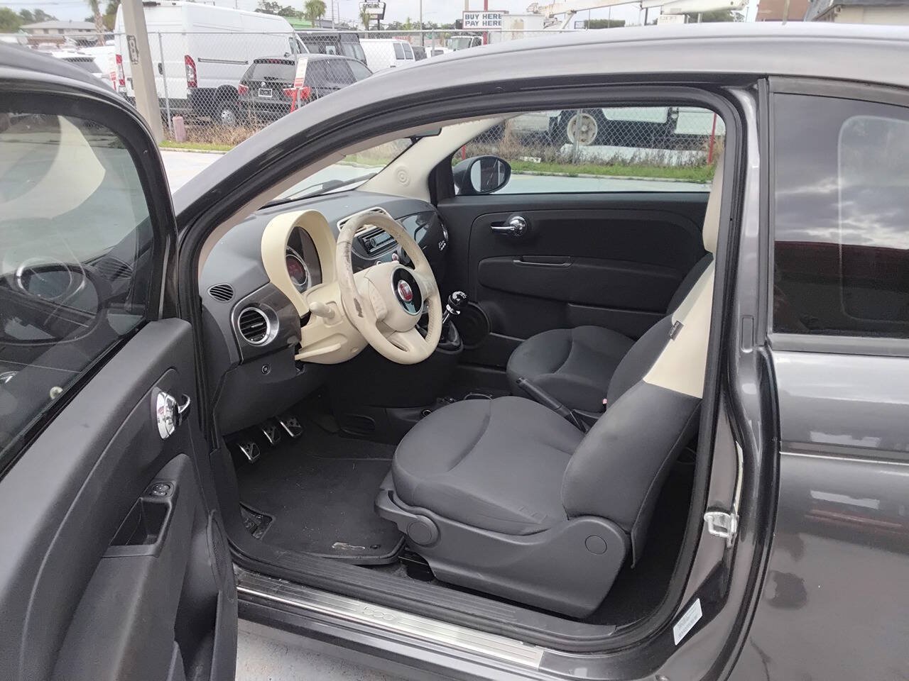 Used 2015 FIAT 500 Pop FWD image 10