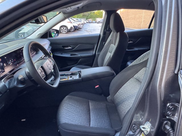 New 2026 Nissan Sentra SV w/ SV Convenience Package FWD image 20