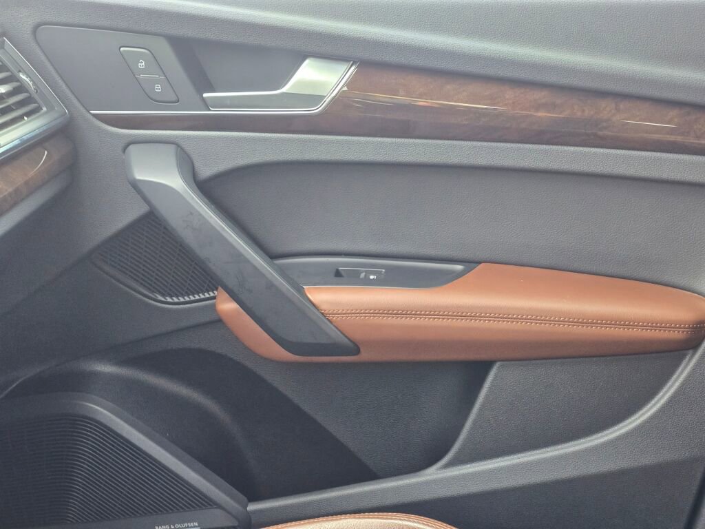 Used 2019 Audi Q5 2.0T Premium Plus w/ Premium Plus Package image 38