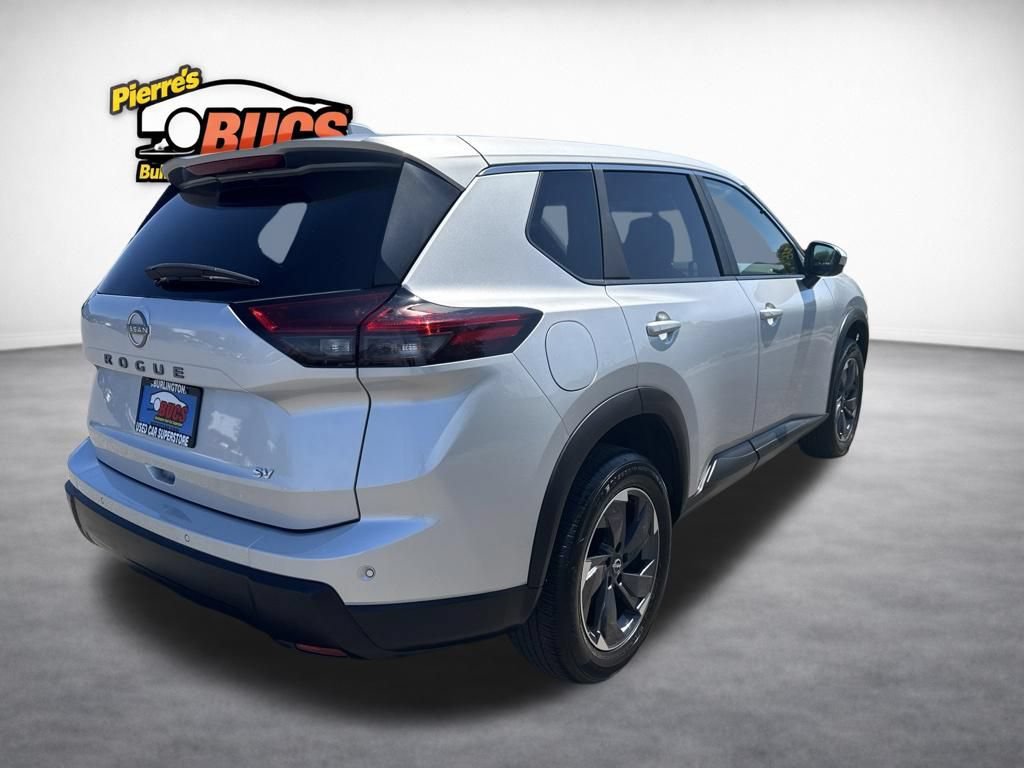 Used 2025 Nissan Rogue SV FWD image 5