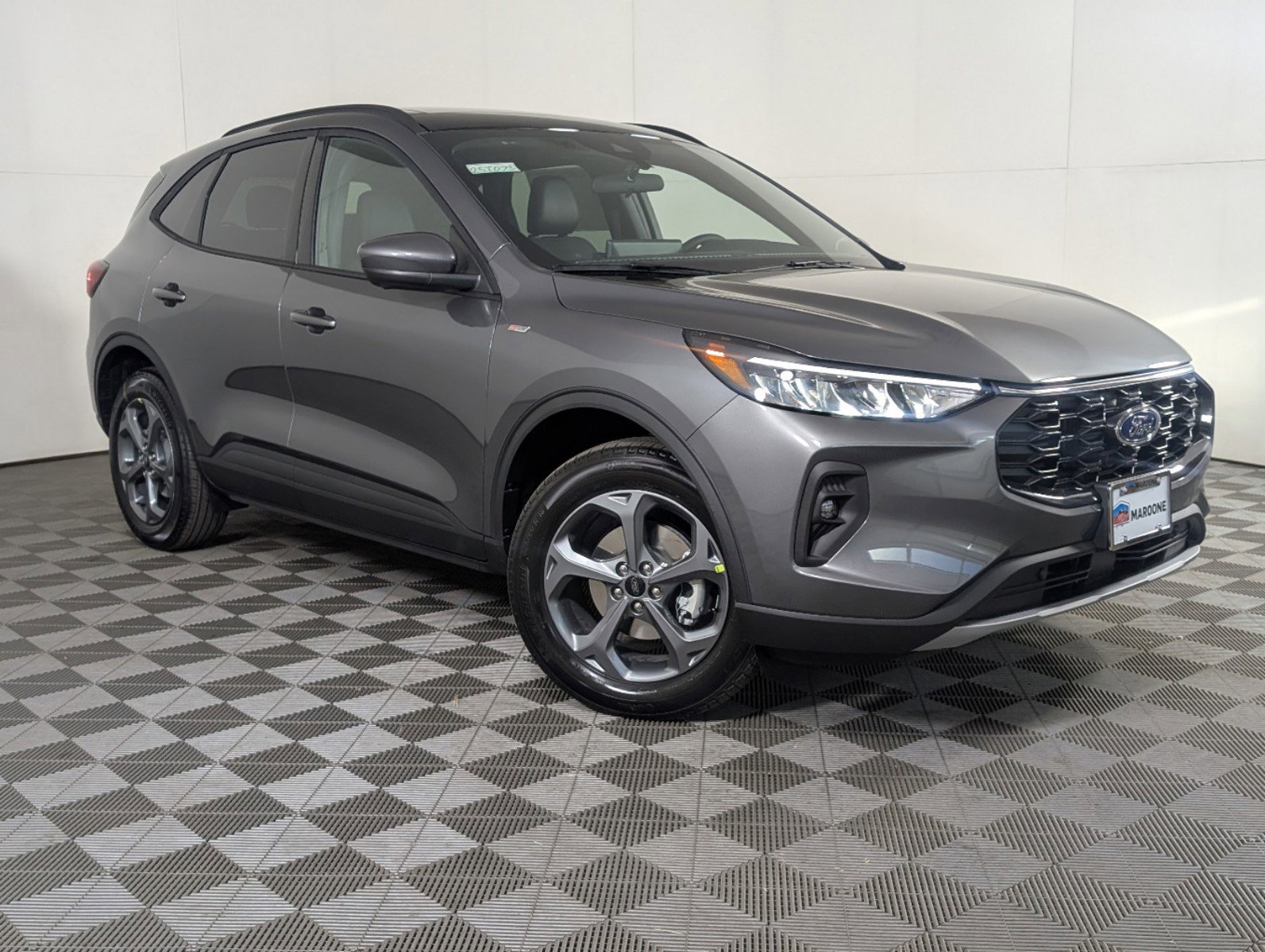 New 2025 Ford Escape ST-Line Select w/ Tech Pack #2