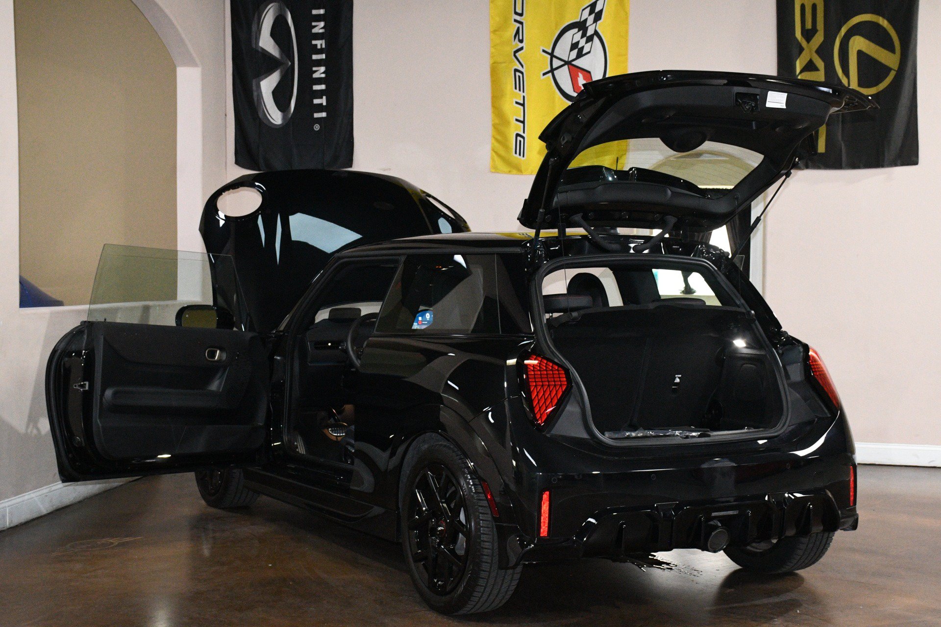 Used 2025 MINI Cooper John Cooper Works FWD image 92