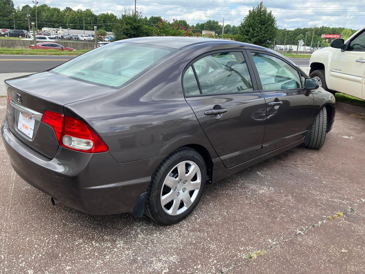 Used 2010 Honda Civic LX image 5