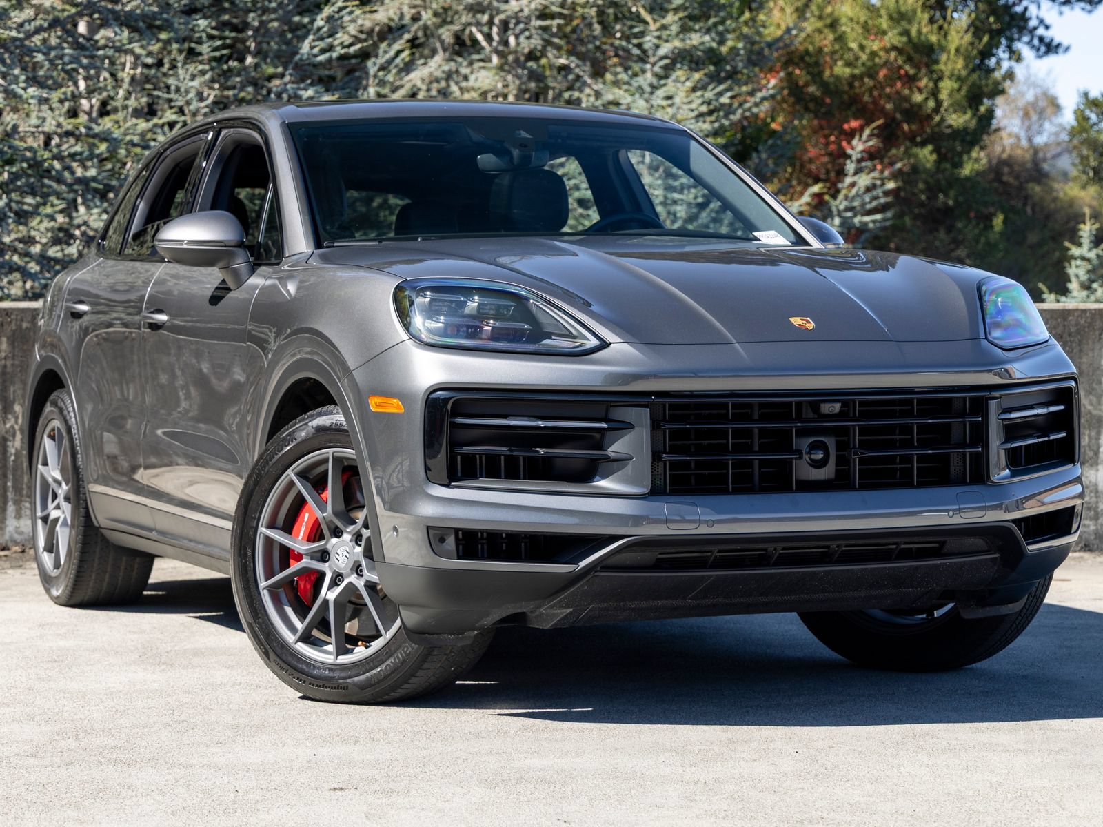 Certified 2024 Porsche Cayenne S AWD/4WD image 6