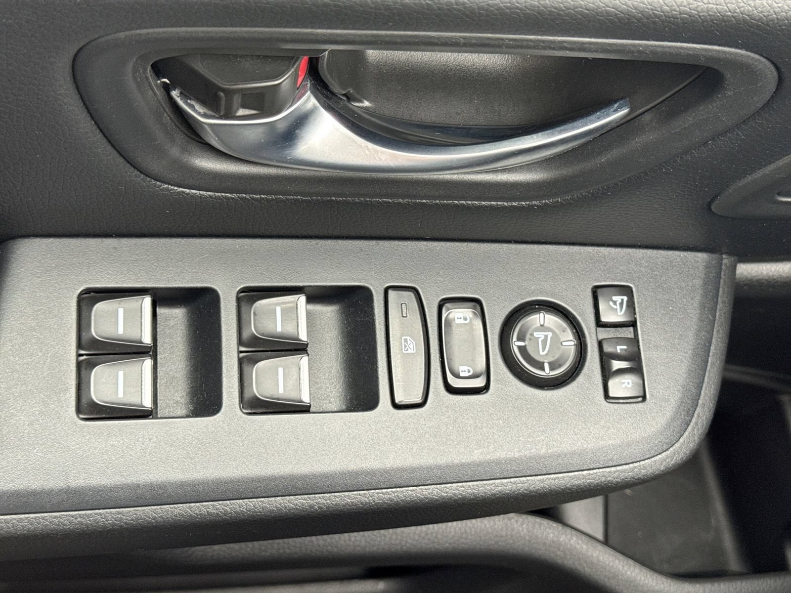 Used 2023 Honda Pilot Elite image 18