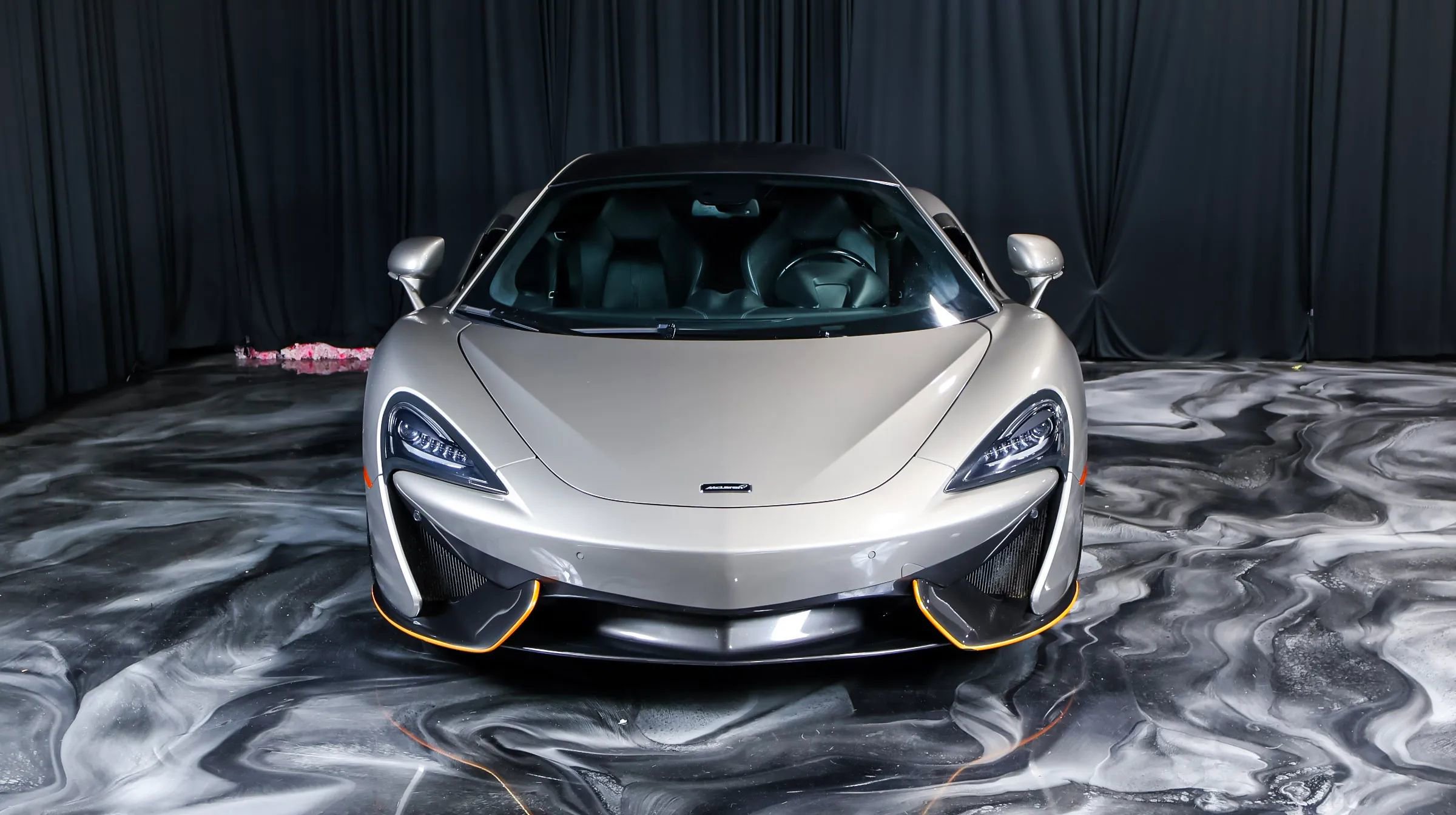 Used 2016 McLaren 570S Coupe RWD image 7