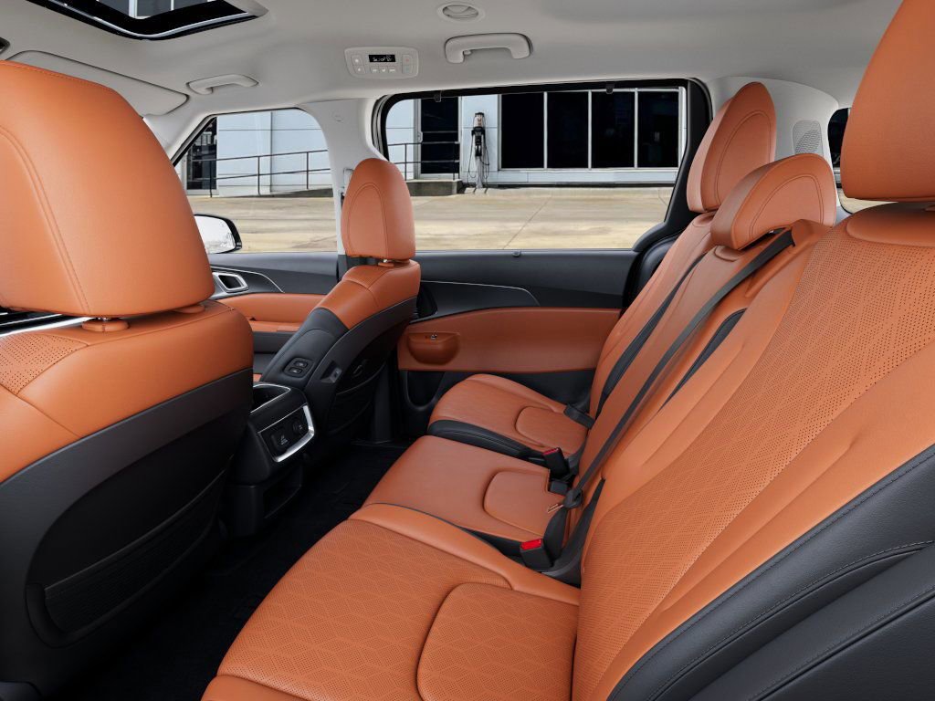 New 2026 Kia Carnival SX w/ SX Dark Edition Package image 18