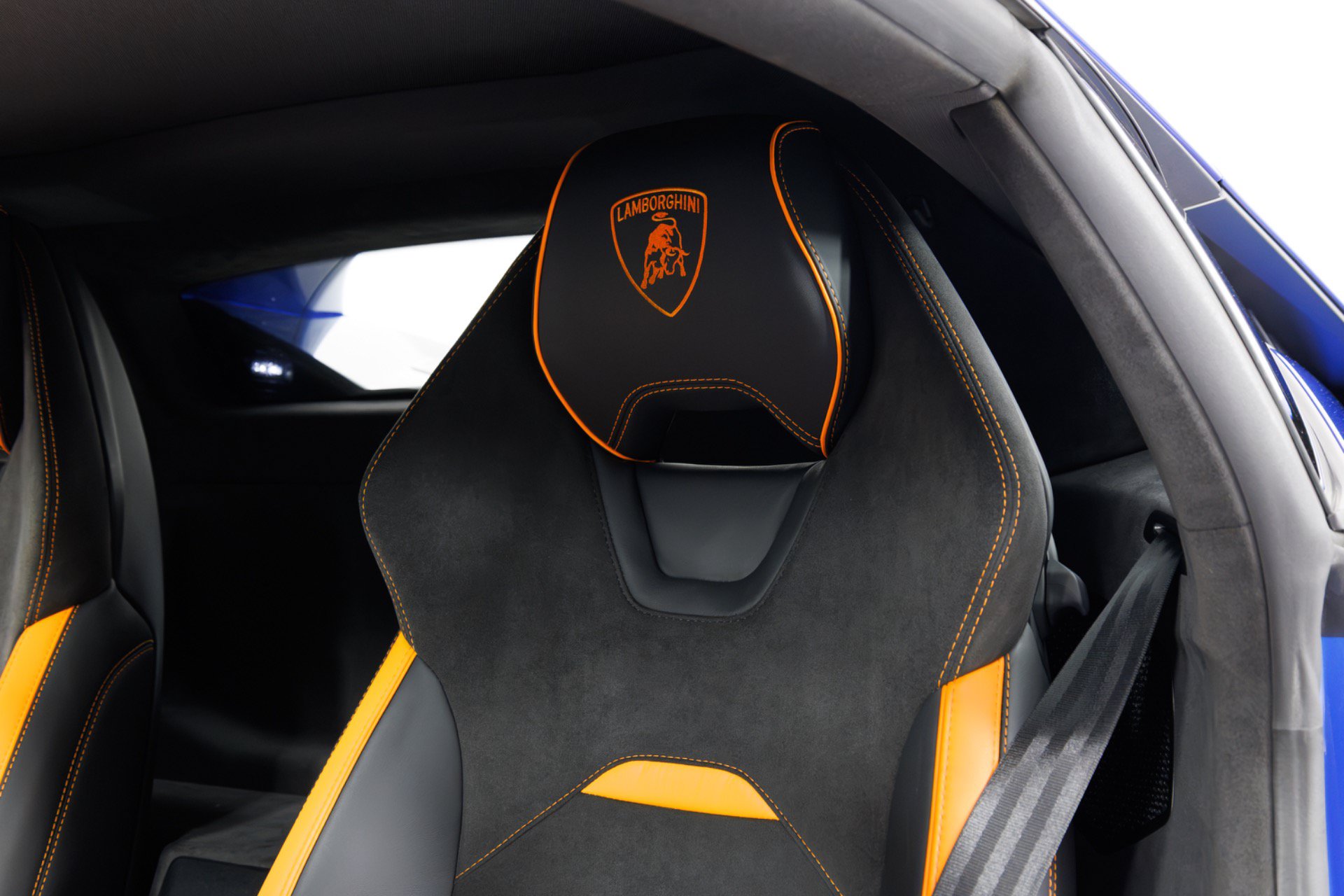 Used 2023 Lamborghini Huracan Tecnica RWD image 17