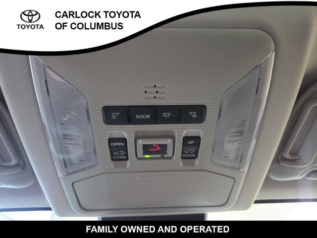 Used 2025 Toyota RAV4 Limited FWD image 29