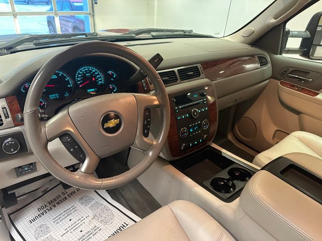 Used 2013 Chevrolet Silverado 2500 LTZ w/ LTZ Plus Package AWD/4WD image 8