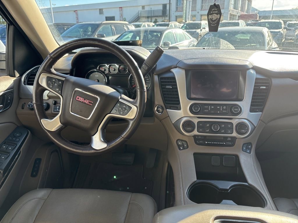 Used 2018 GMC Yukon SLT w/ Premium Edition AWD/4WD image 9